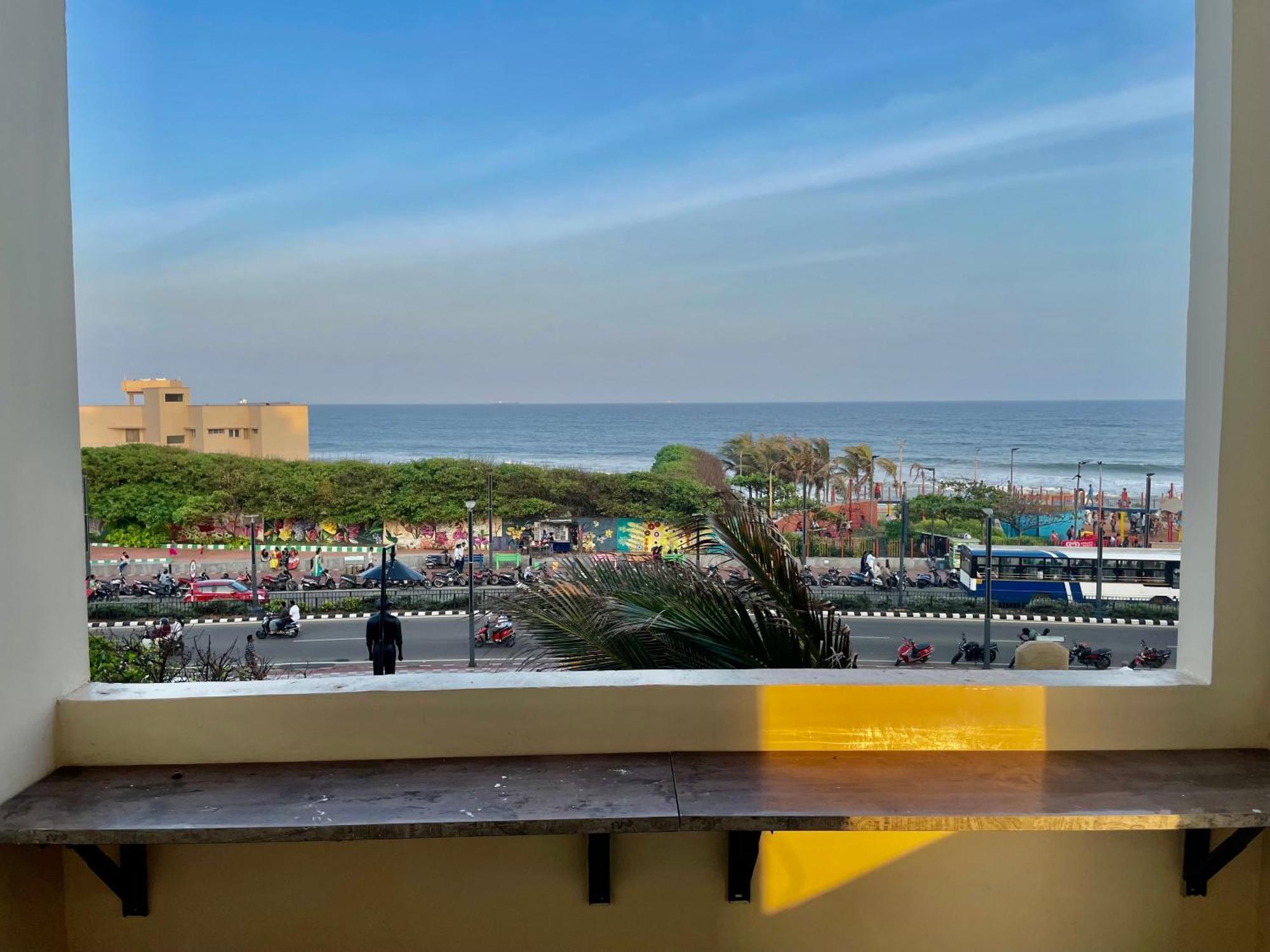 Ocean'S Edge Apartamento Visakhapatnam Exterior foto