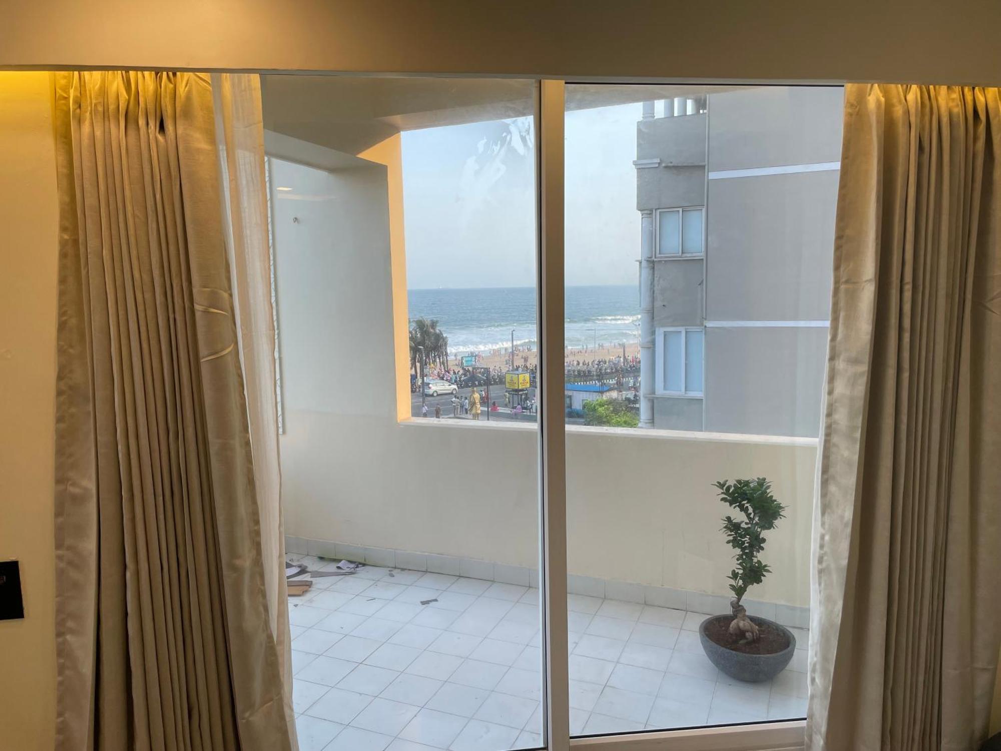 Ocean'S Edge Apartamento Visakhapatnam Exterior foto